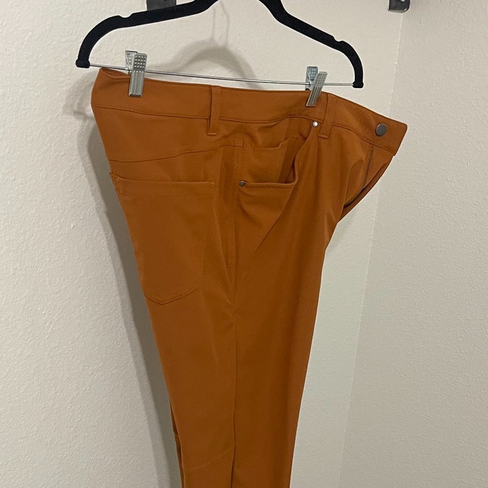 Lululemon ABC Classic Fit Pant 32" - Size 34 - Color Butternut Brown